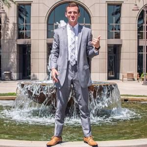 Meet your Posher, Weston